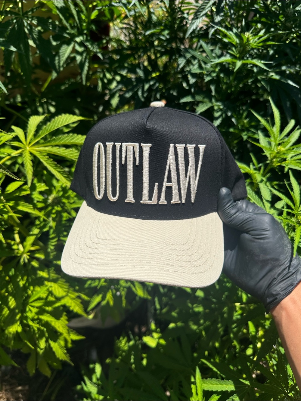 “OUTLAW” Embroidered Two-Tone trucker Hat🧟‍♂️